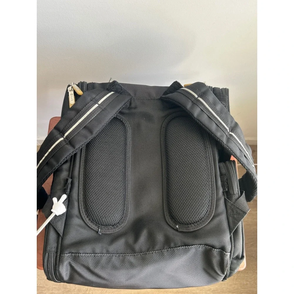Zuca Black Backpack Unisex Large
